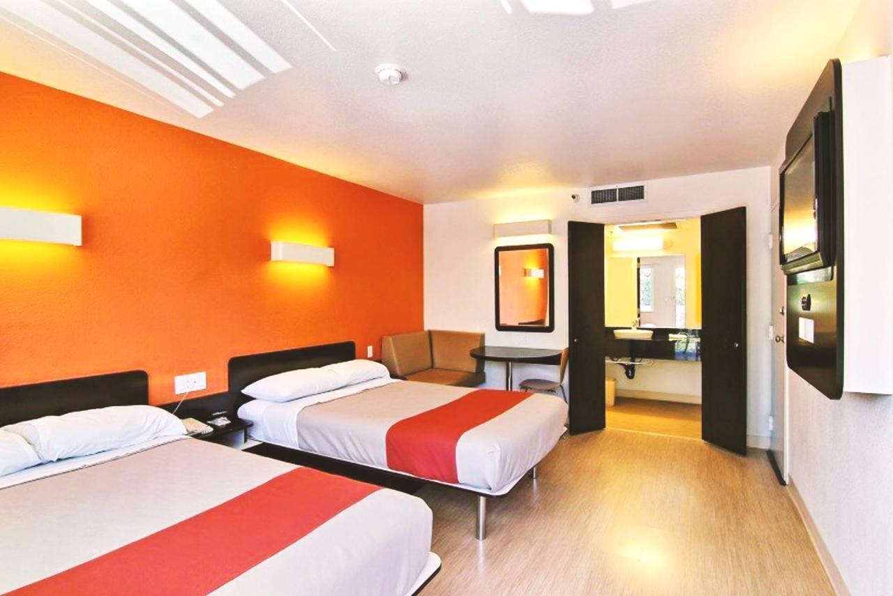 Key Inn Macedonia Exteriér fotografie